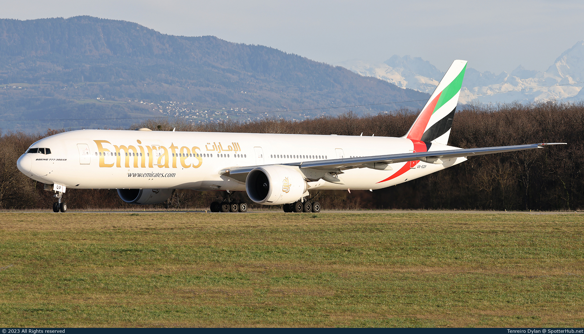 Photo of A6-EQP - Boeing 777-31H(ER) operated by Emirates
