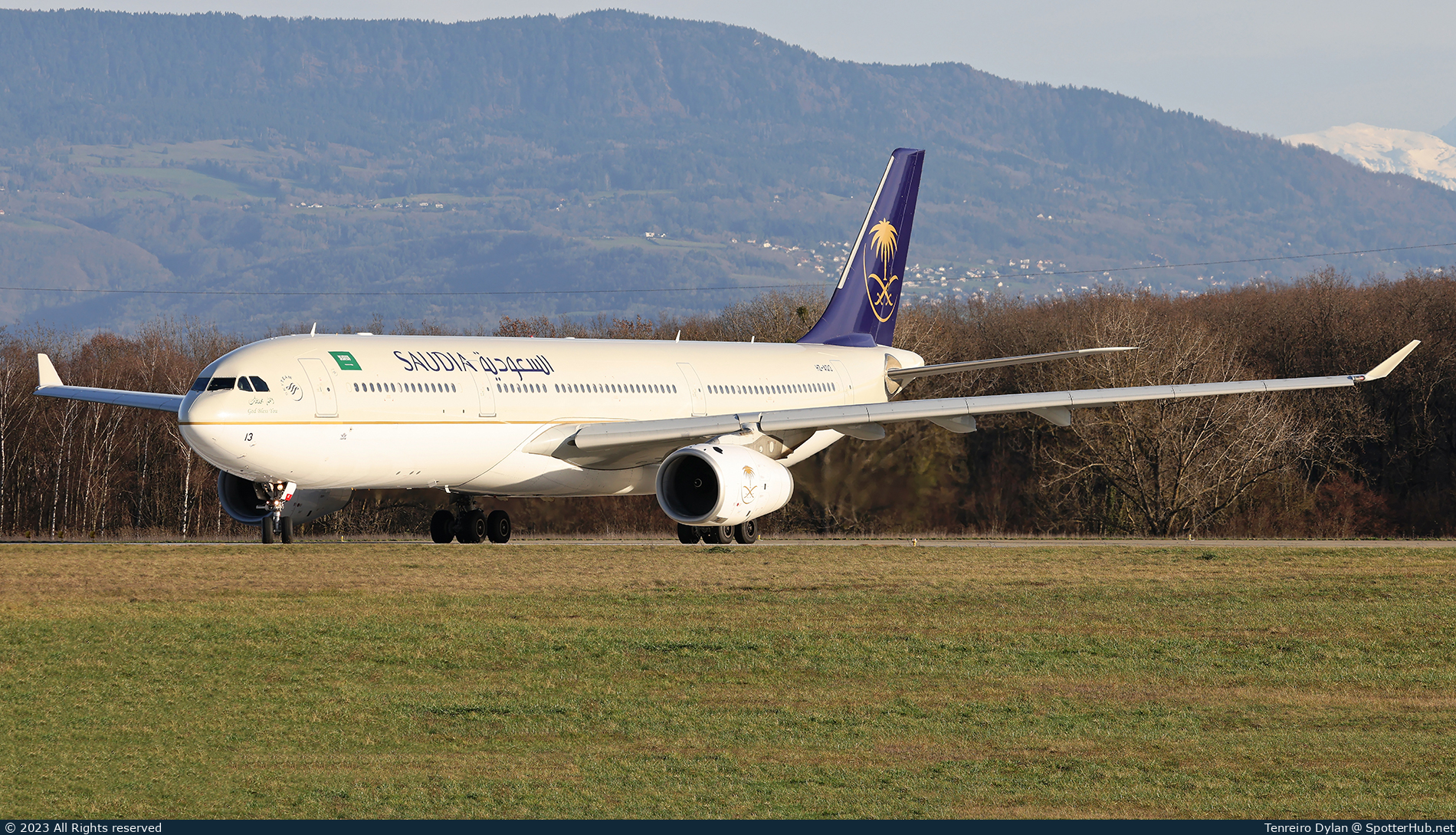 Photo of HZ-AQ13 - Airbus A330-343 operated by Saudia