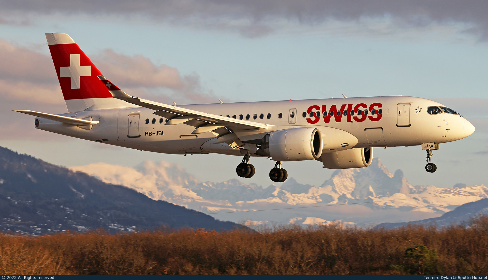Photo of HB-JBI - Airbus A220-100 operated by Swiss International Air Lines