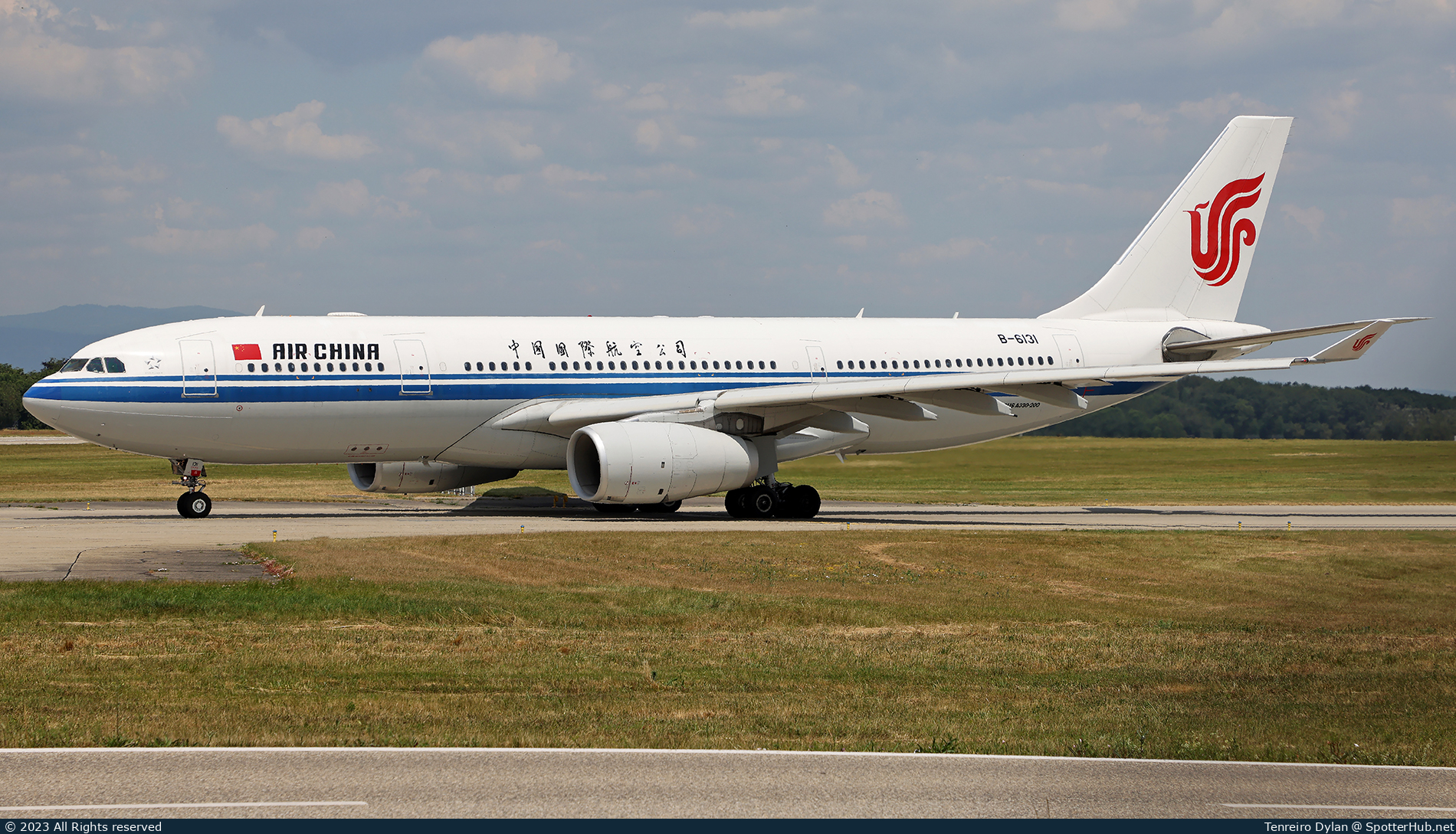 Photo of B-6131 - Airbus A330-243 operated by Air China