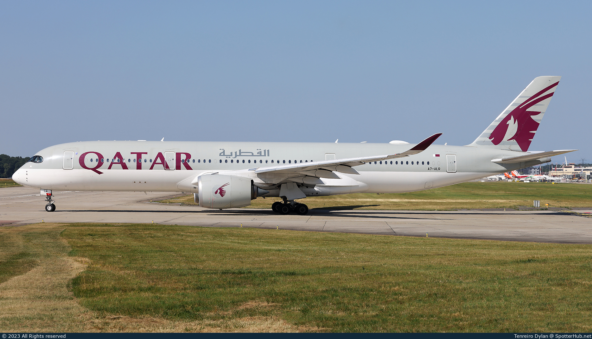 Photo of A7-ALR - Airbus A350-941 operated by Qatar Airways
