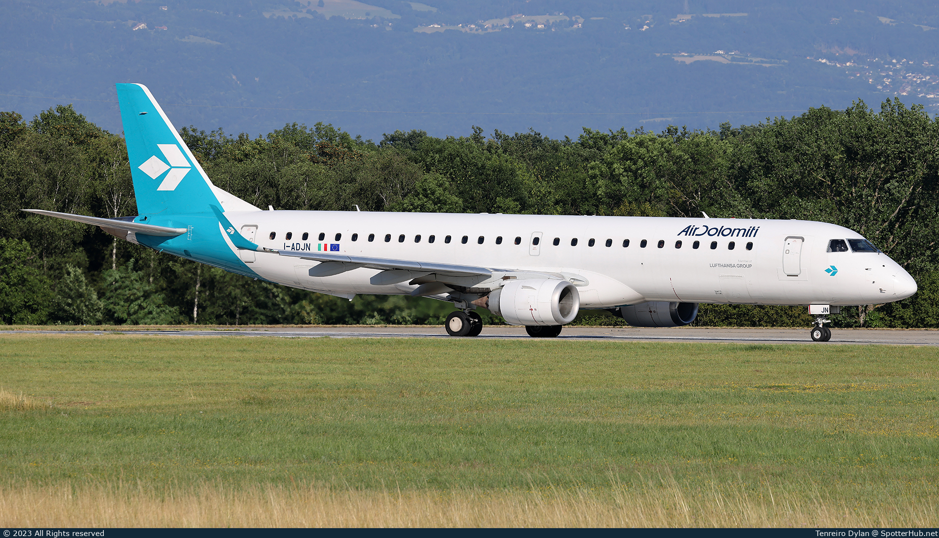 Photo of I-ADJN - Embraer ERJ-195LR operated by Air Dolomiti