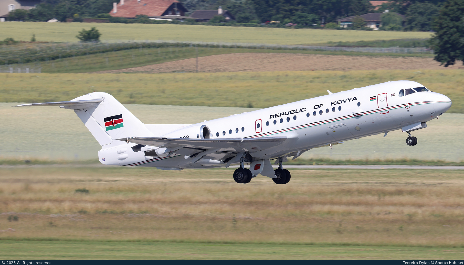 Photo of KAF308 - Fokker 70 operated by Government of Kenya