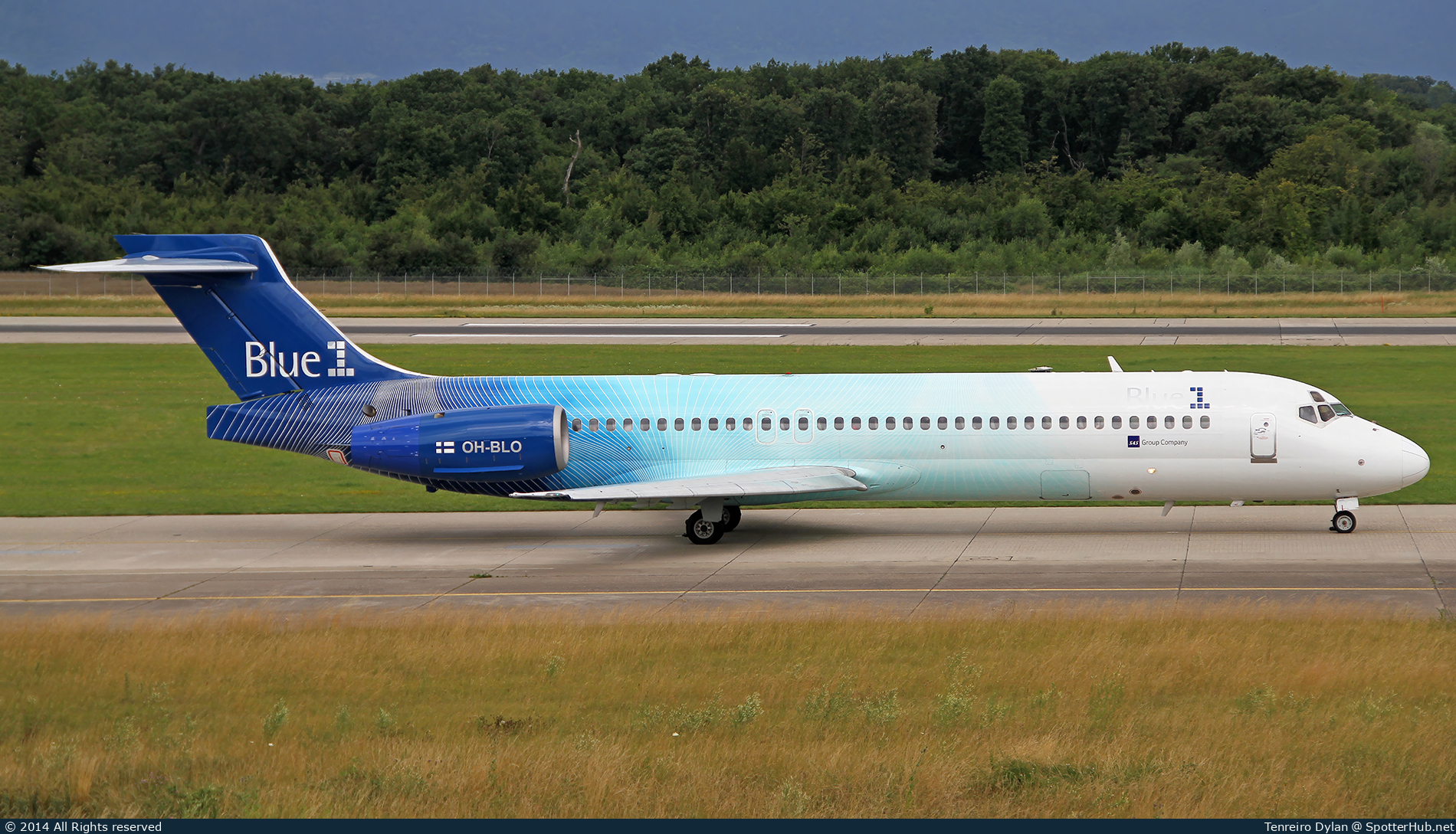 Photo of OH-BLO - Boeing 717-2K9 operated by Blue1