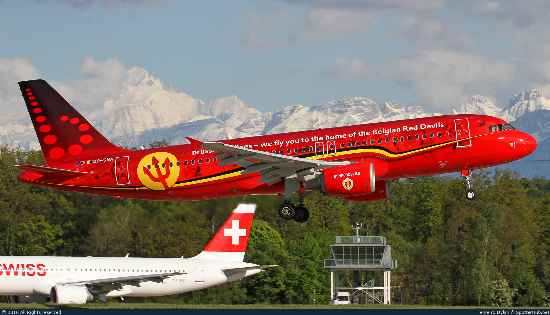 Photo of OO-SNA - Airbus A320-214 operated by Brussels Airlines