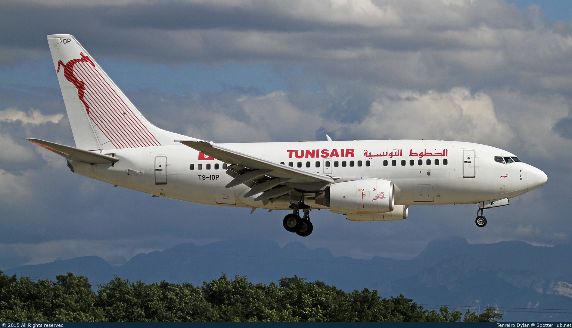 Photo of TS-IOP - Boeing 737-6H3 operated by Tunisair