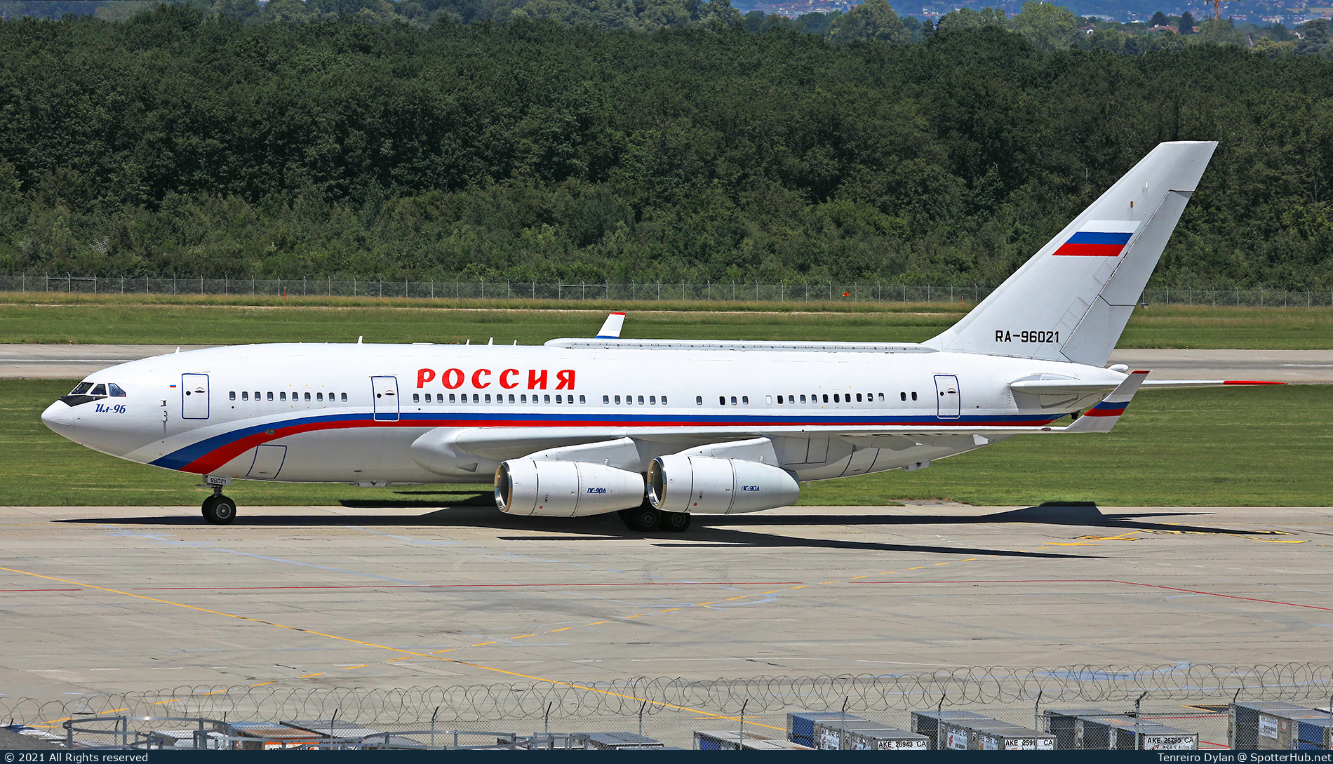 Photo of RA-96021 - Ilyushin Il-96-300PU operated by Rossiya Special Flight Detachment