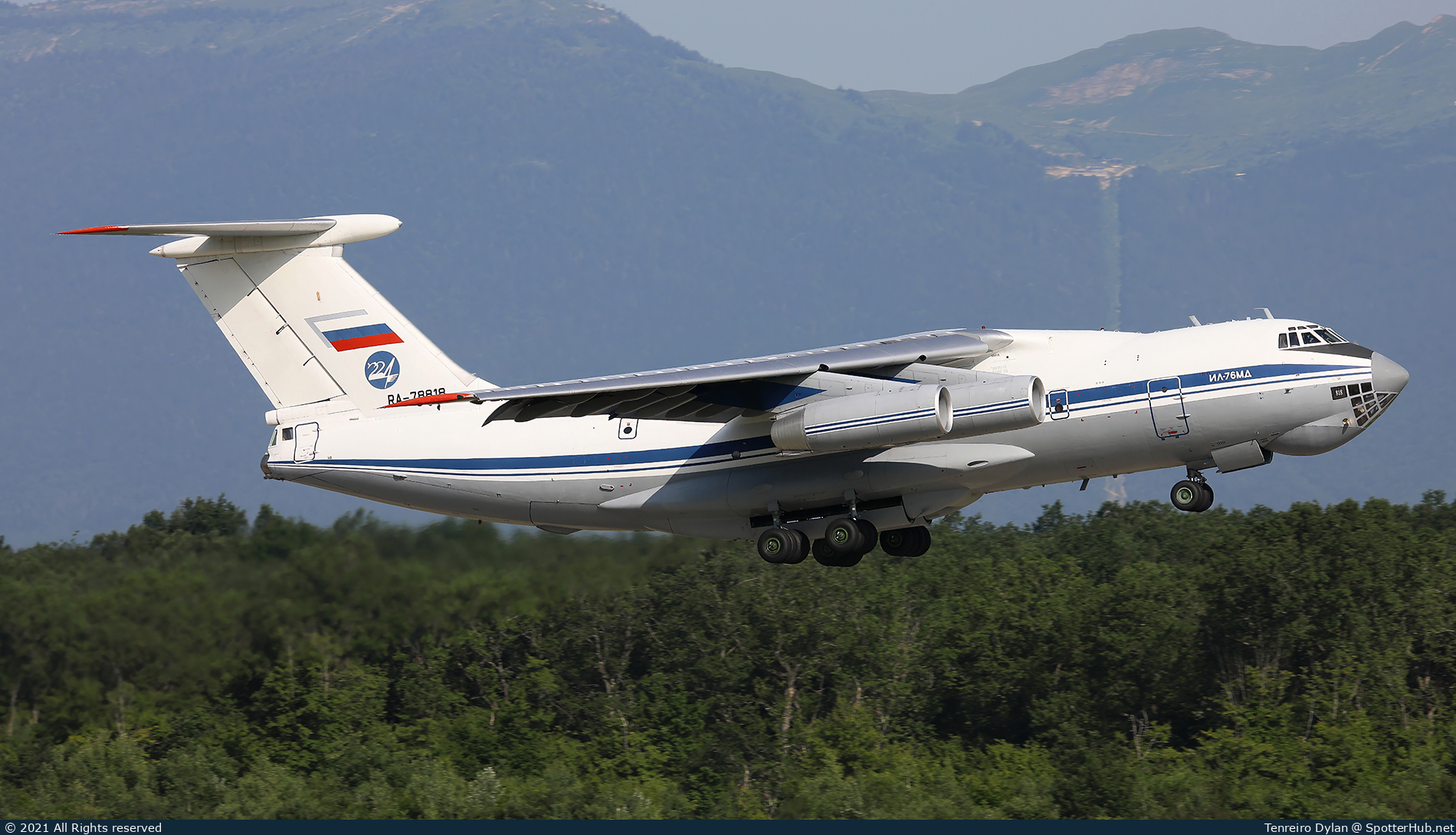 Photo of RA-78818 - Ilyushin Il-76MD operated by Russian Air Force