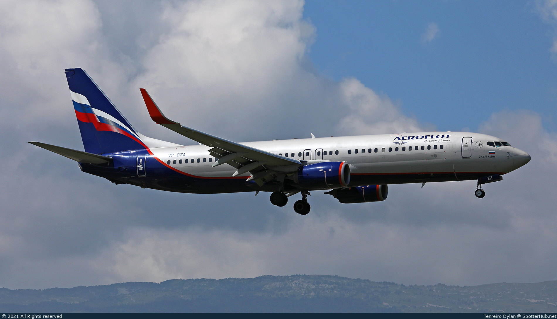 Photo of VP-BZA - Boeing 737-8LJ operated by Aeroflot