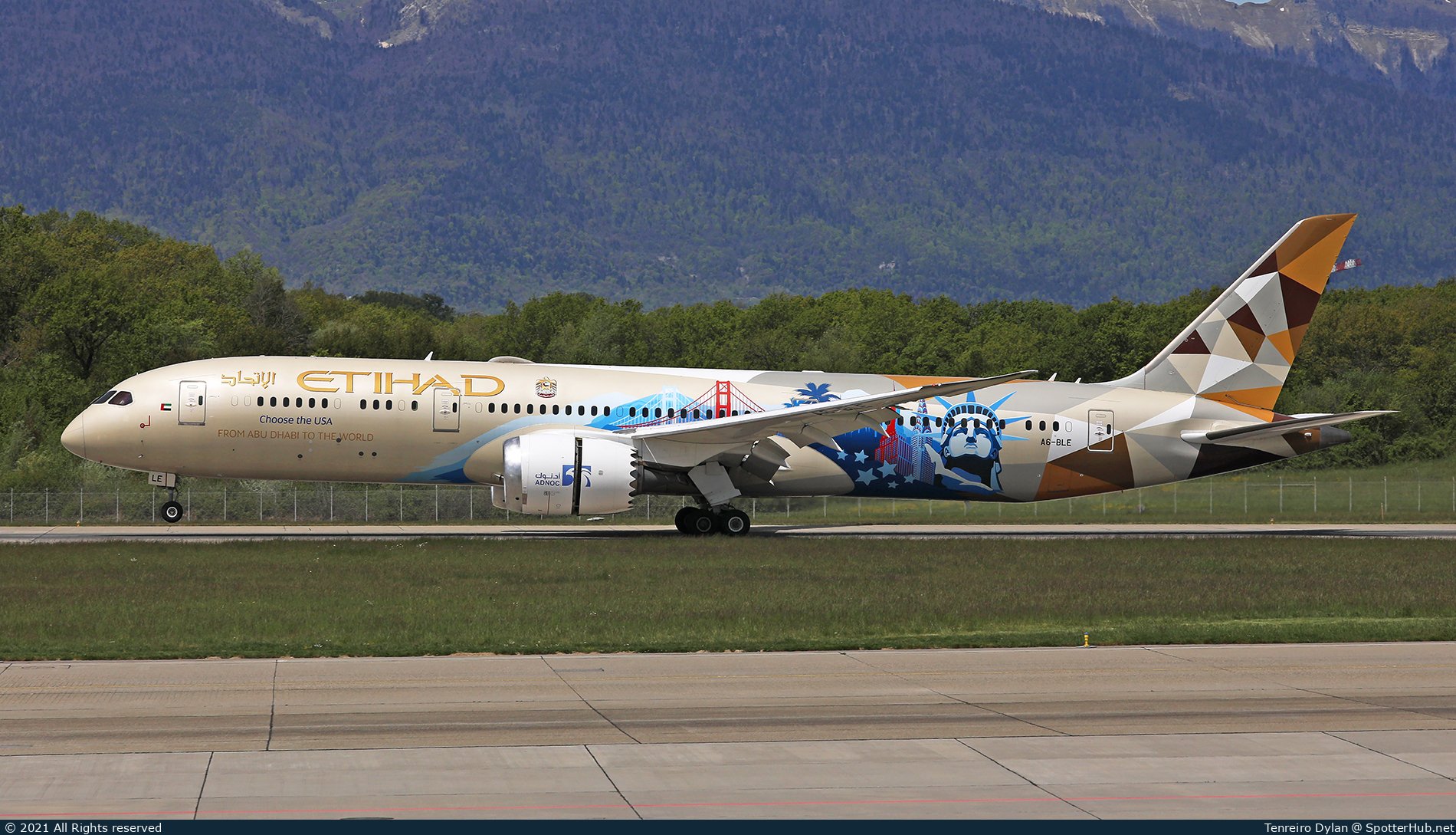Photo of A6-BLE - Boeing 787-9 Dreamliner operated by Etihad Airways