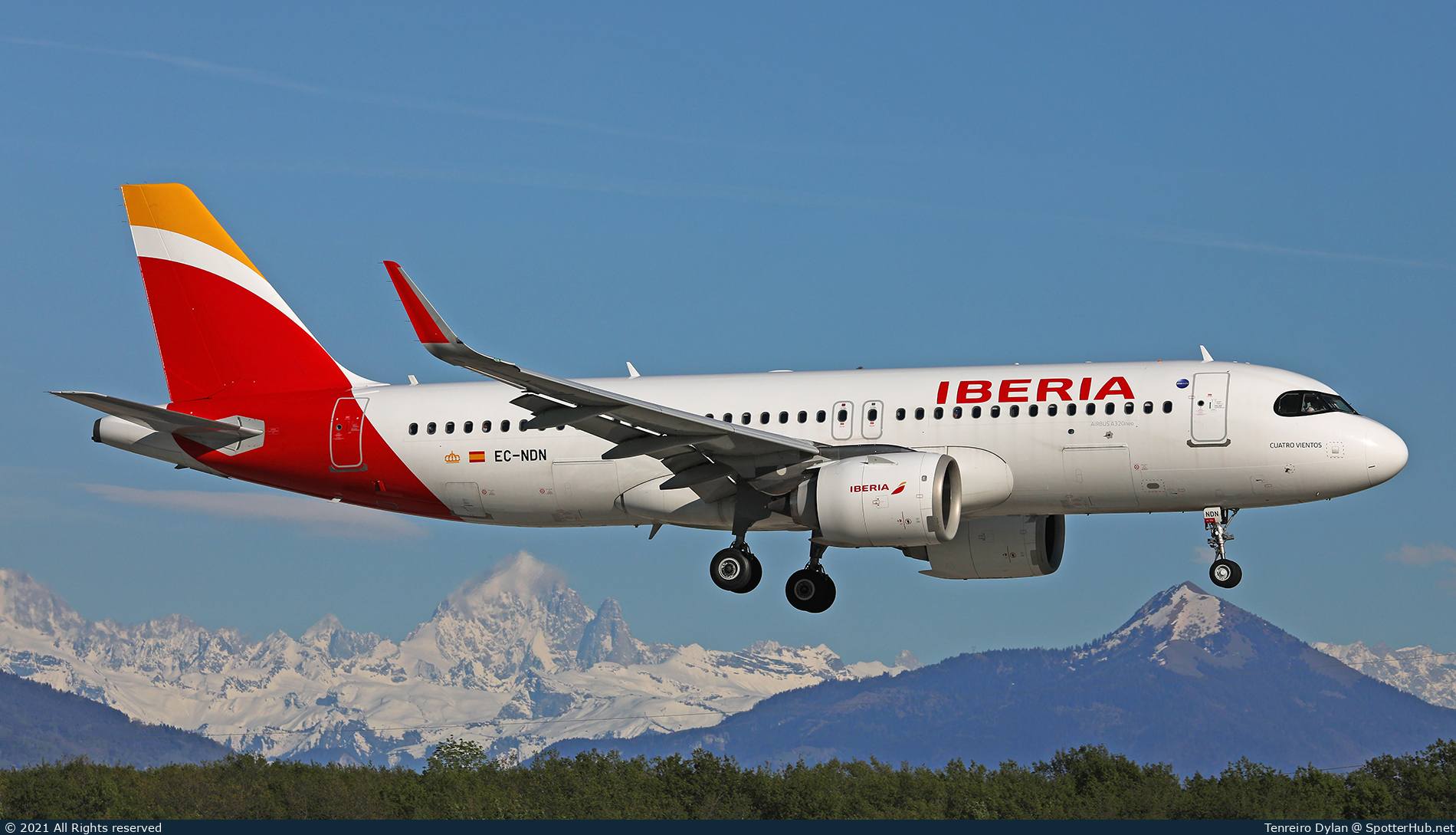 Photo of EC-NDN - Airbus A320-251N operated by Iberia