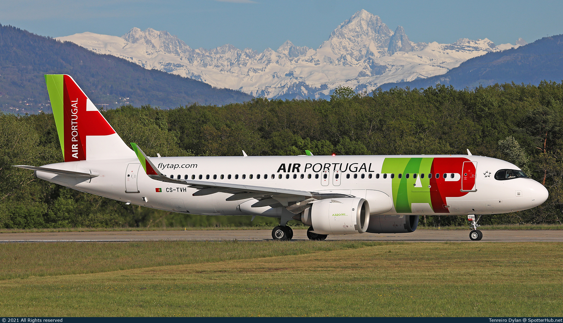 Photo of CS-TVH - Airbus A320-251N operated by TAP Air Portugal