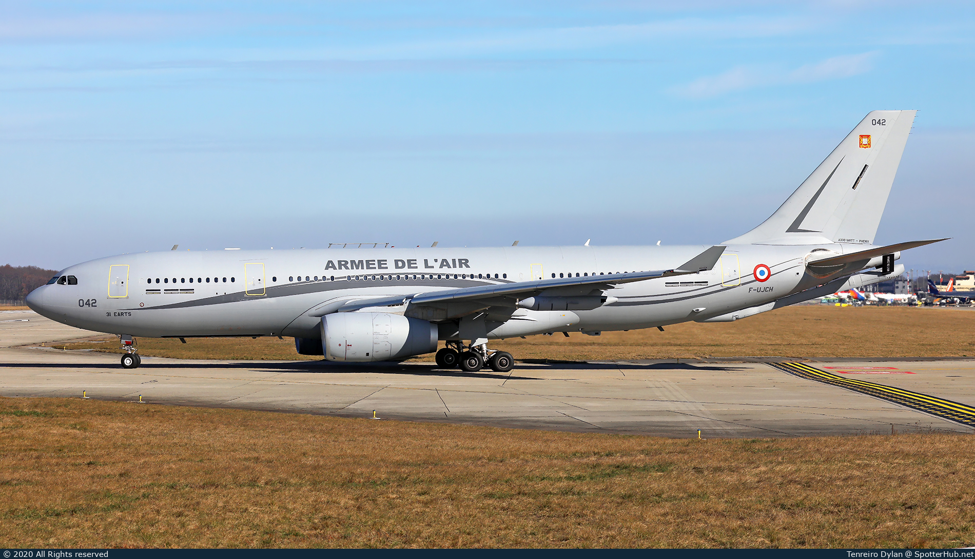 Photo of F-UJCH - Airbus A330-243(MRTT) operated by French Air Force