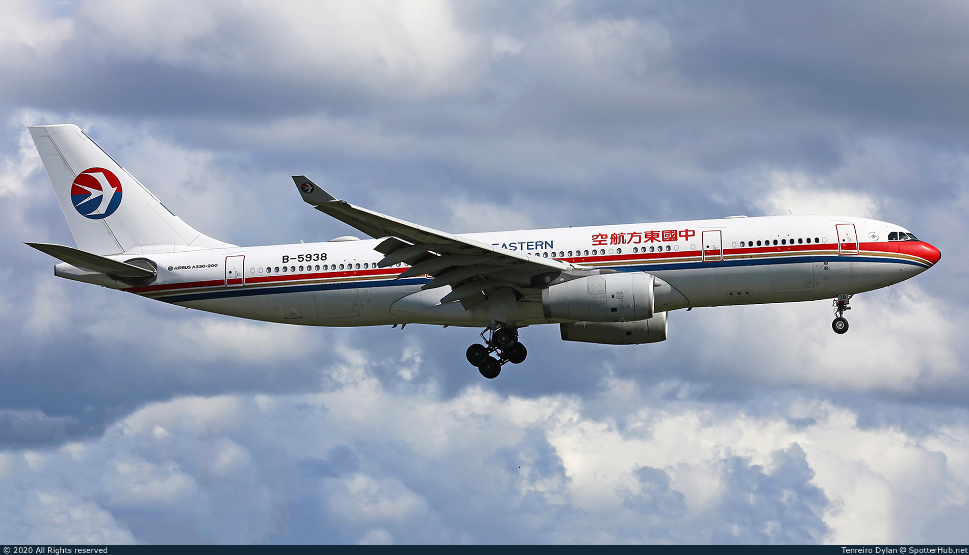 Photo of B-5938 - Airbus A330-243 operated by China Eastern Airlines