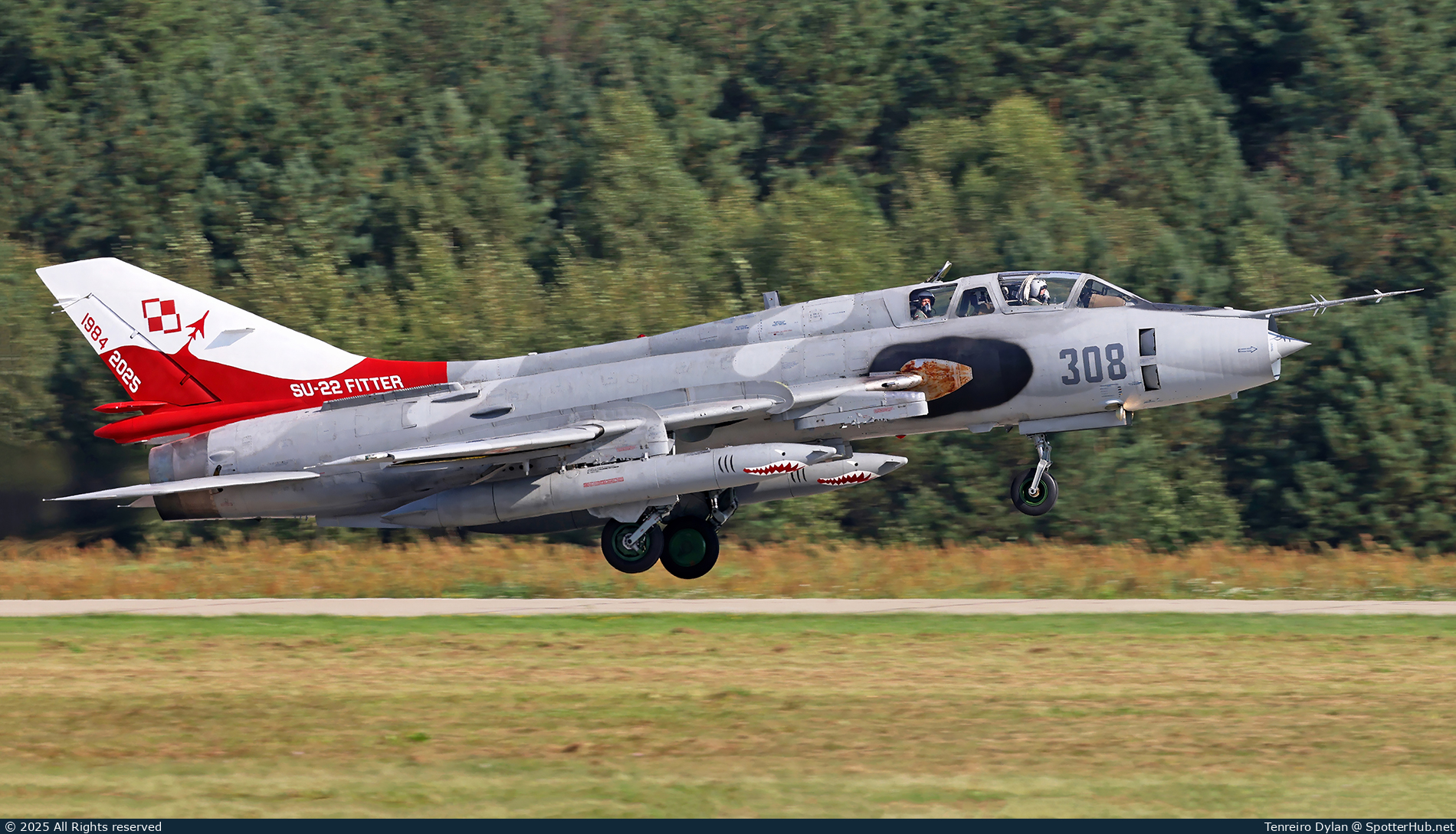 Photo of 308 - Sukhoi Su-22UM3K Fitter-G operated by Polish Air Force