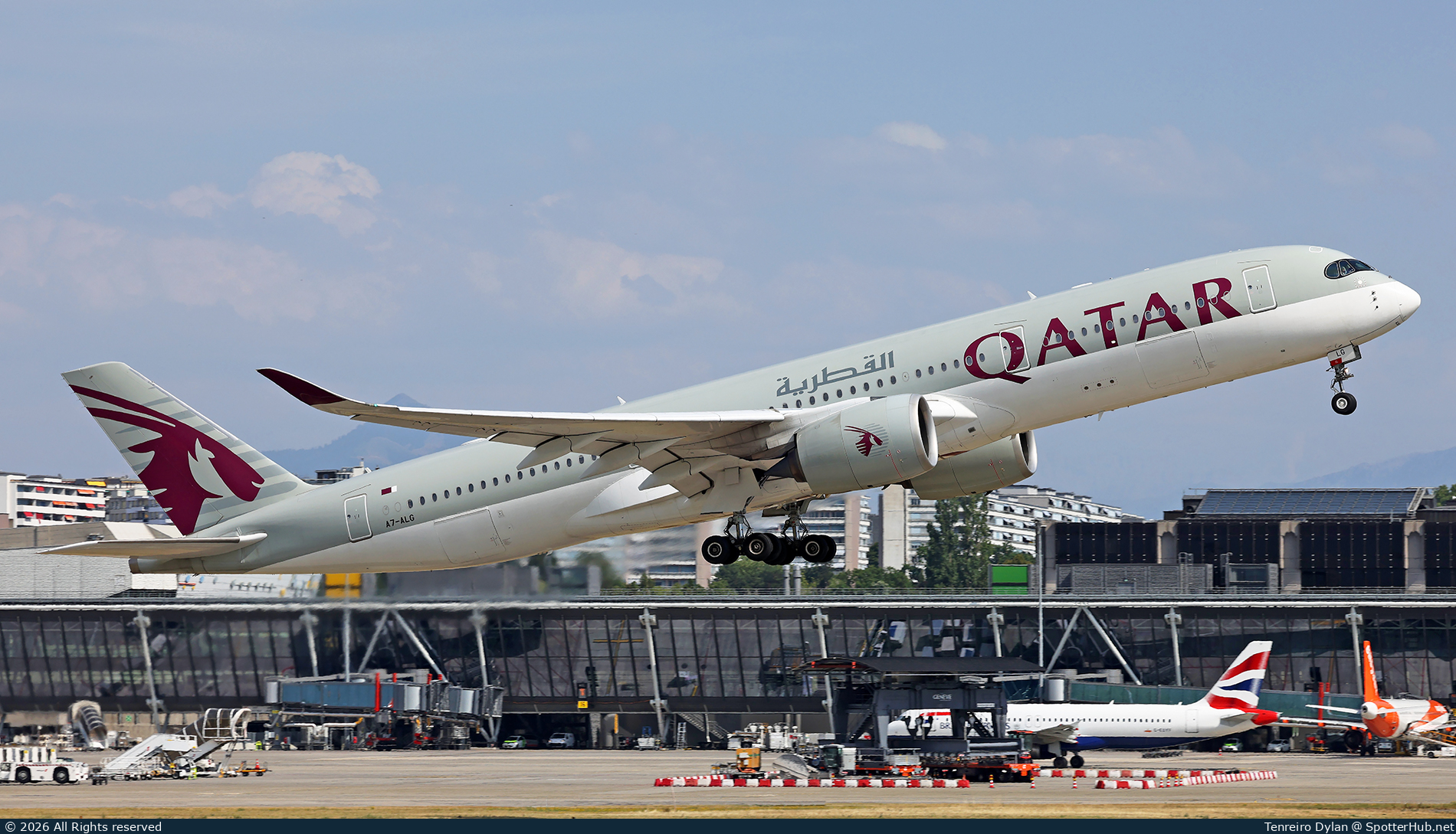 Photo of A7-ALG - Airbus A350-941 operated by Qatar Airways