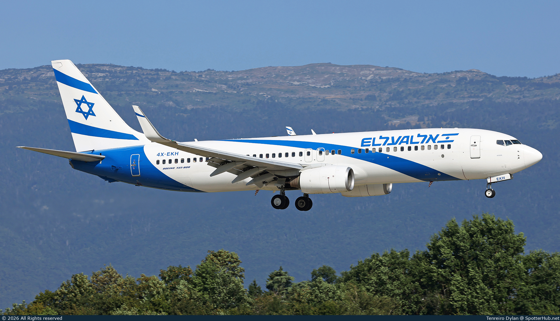 Photo of 4X-EKH - Boeing 737-85P operated by El Al Israel Airlines