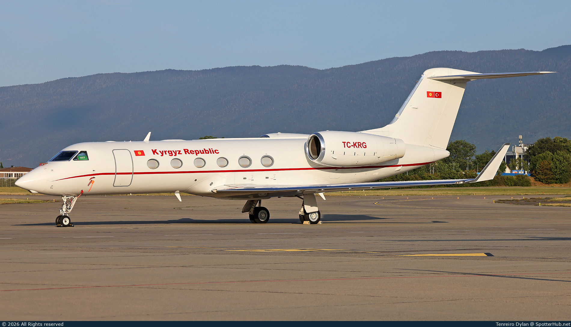 Photo of TC-KRG - Gulfstream GIV-X (G450) operated by Government of Kyrgyzstan