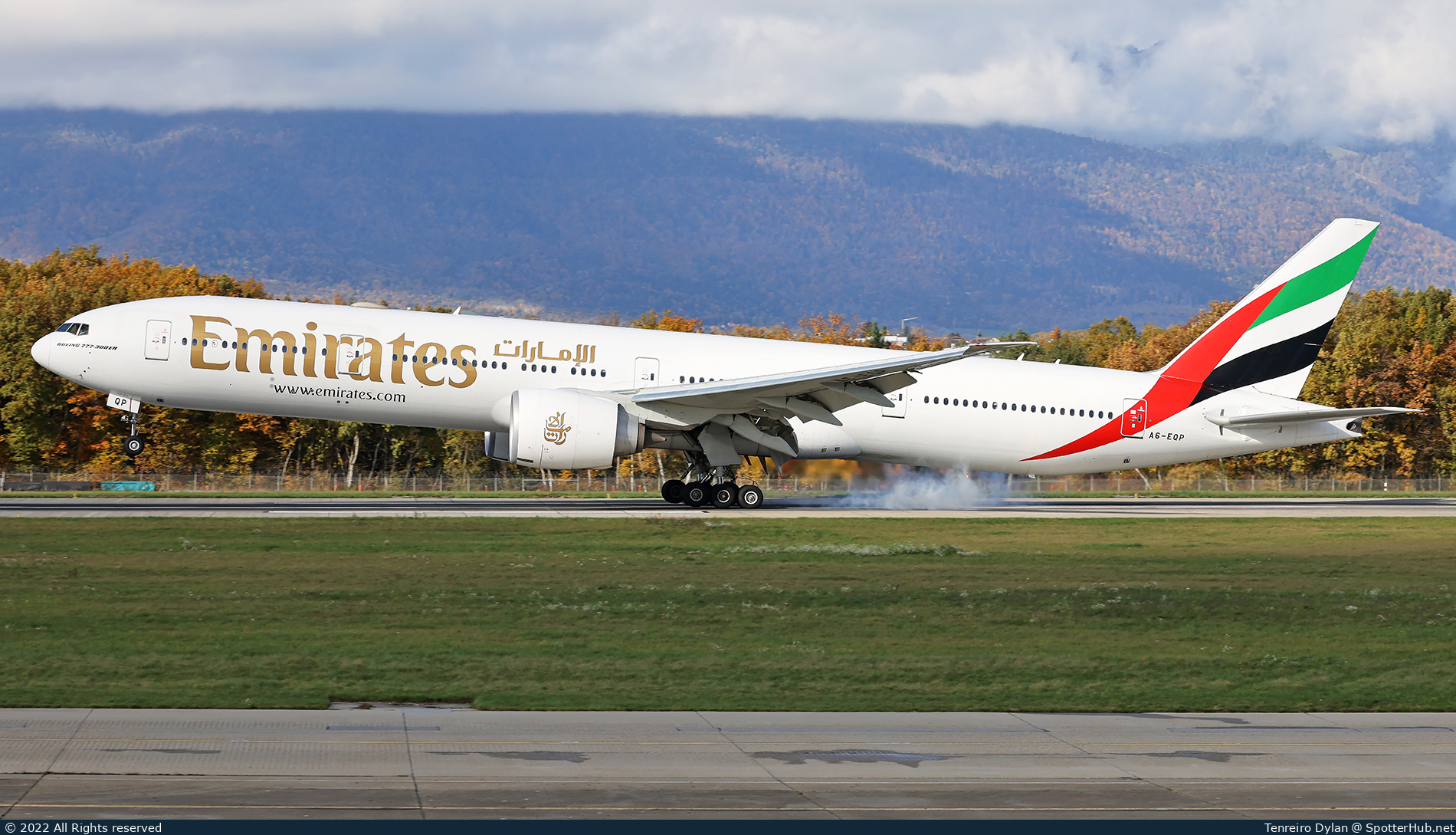 Photo of A6-EQP - Boeing 777-31H(ER) operated by Emirates