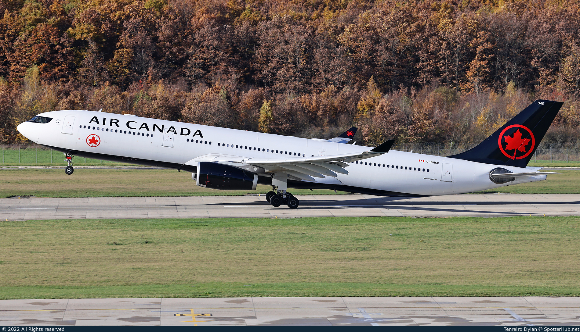 Photo of C-GHKC - Airbus A330-343 operated by Air Canada