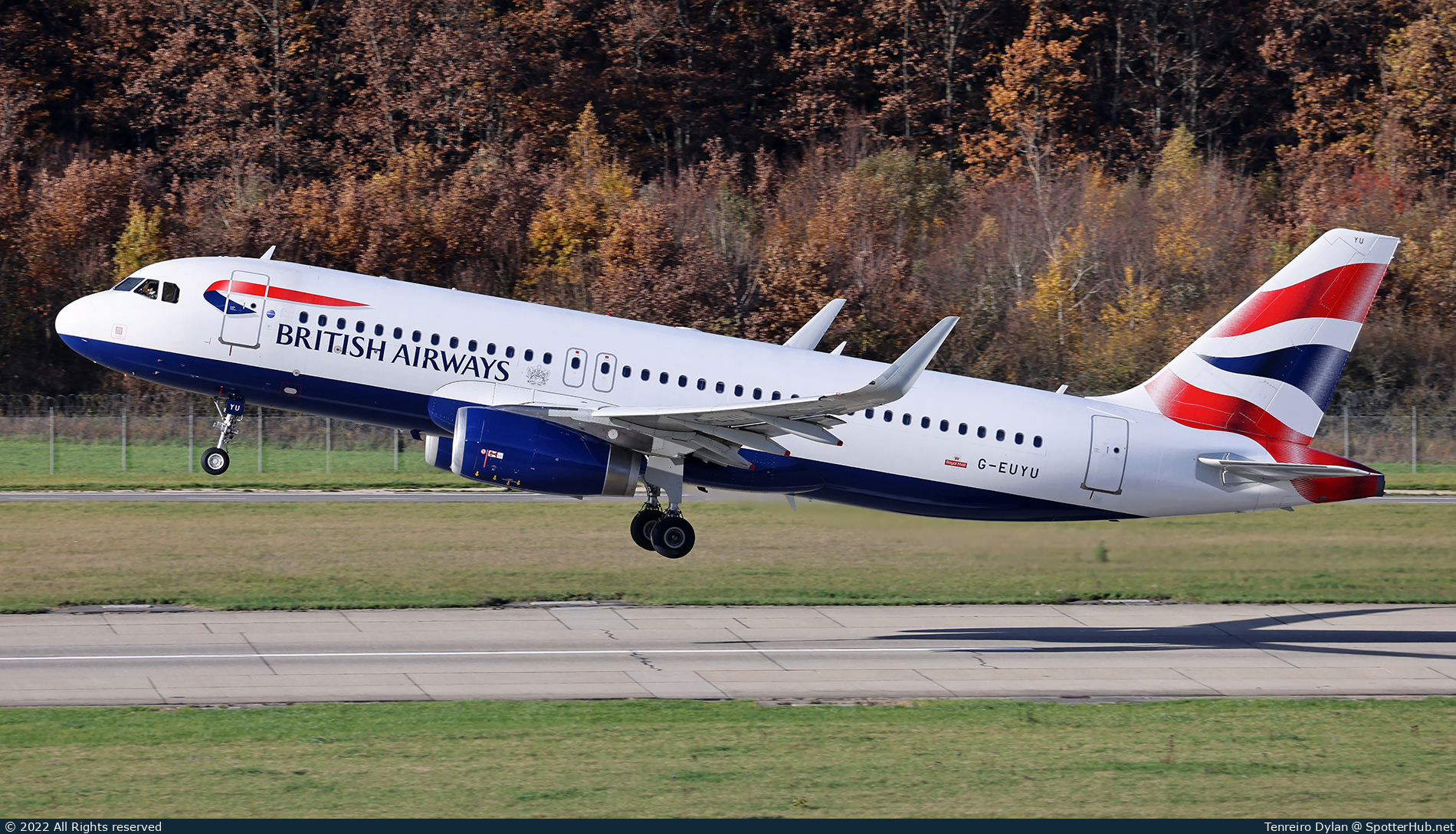 Photo of G-EUYU - Airbus A320-232 operated by British Airways