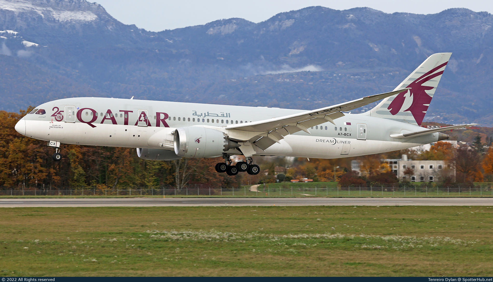 Photo of A7-BCX - Boeing 787-8 Dreamliner operated by Qatar Airways