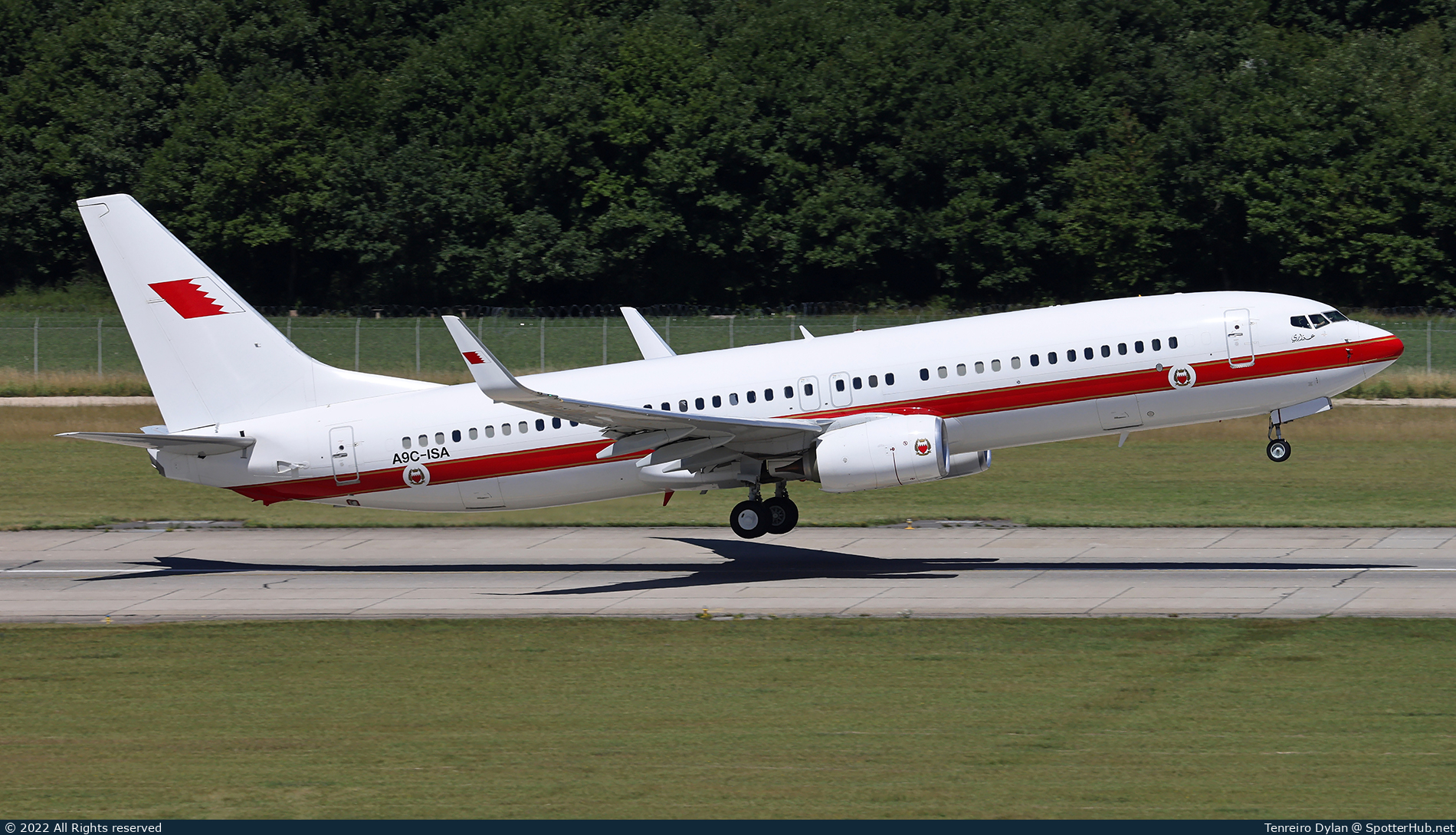 Photo of A9C-ISA - Boeing 737-86J operated by Bahrain Royal Flight