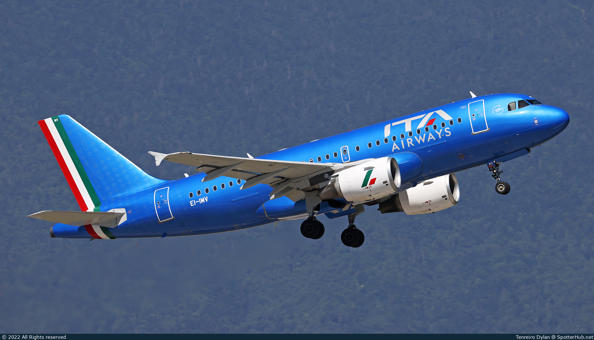 Photo of EI-IMV - Airbus A319-111 operated by ITA Airways
