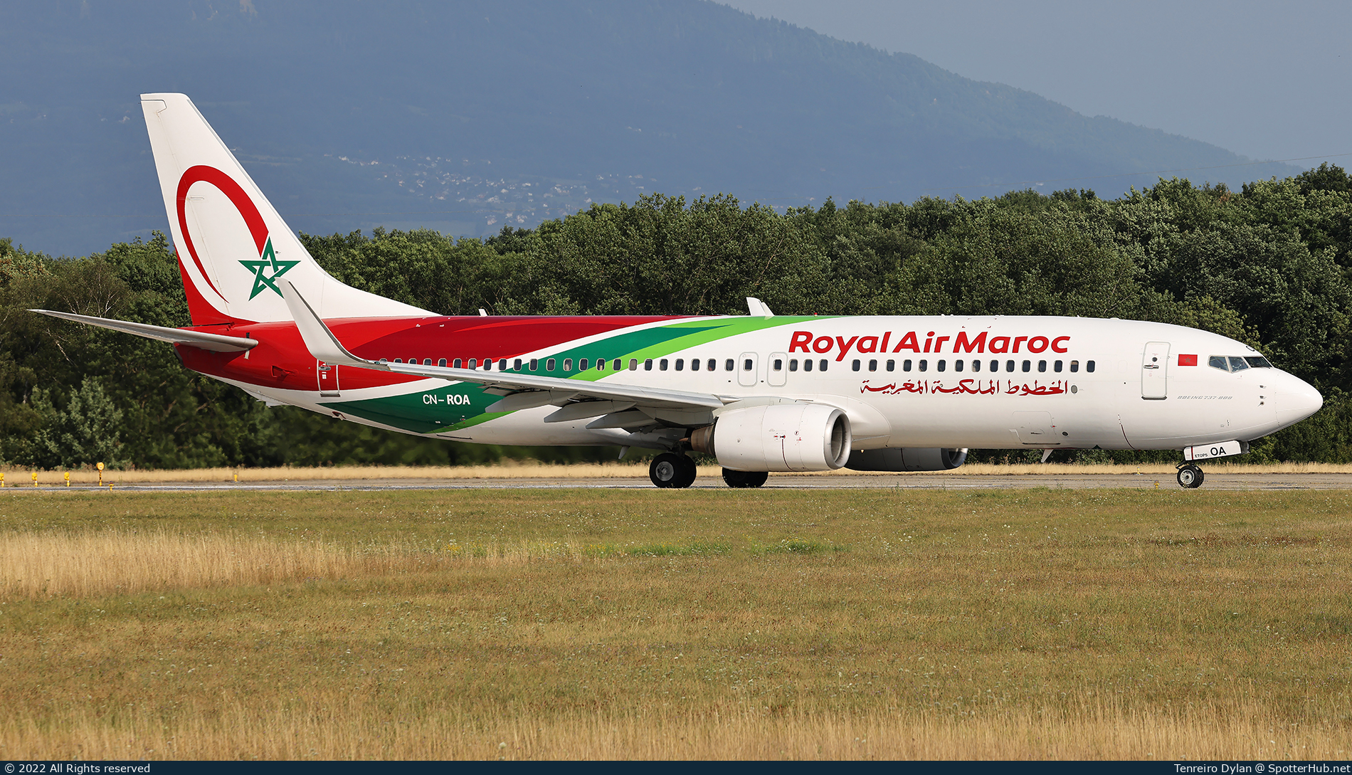 Photo of CN-ROA - Boeing 737-8B6 operated by Royal Air Maroc