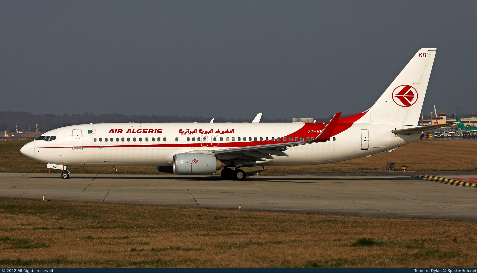 Photo of 7T-VKR - Boeing 737-8D6 operated by Air Algérie