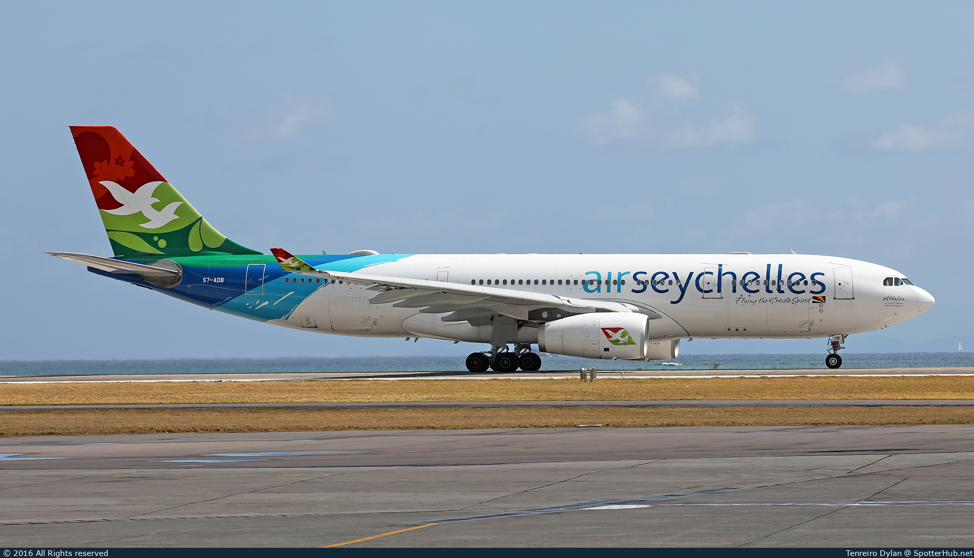 Photo of S7-ADB - Airbus A330-243 operated by Air Seychelles