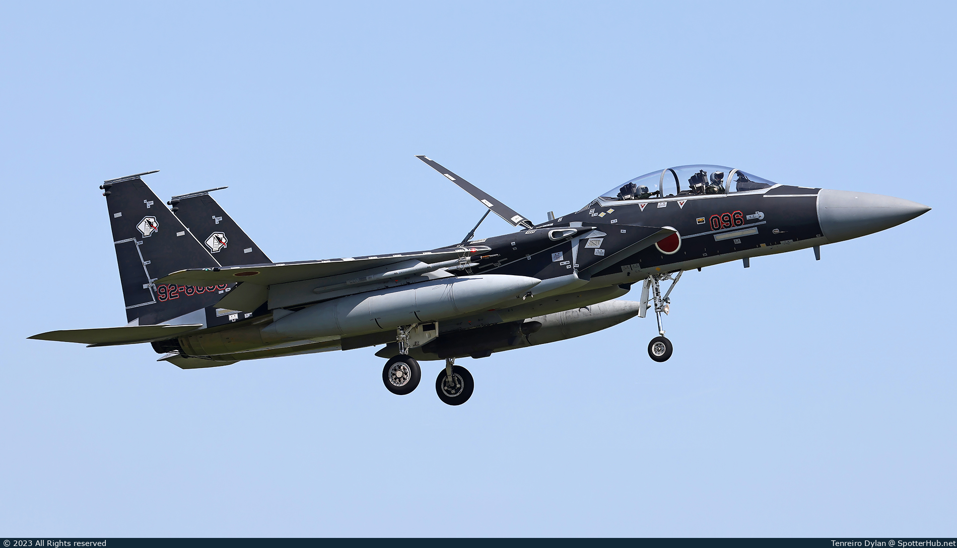 Photo of 92-8096 - Mitsubishi F-15DJ Eagle [McDonnell Douglas F-15] operated by Japan Air Self-Defense Force