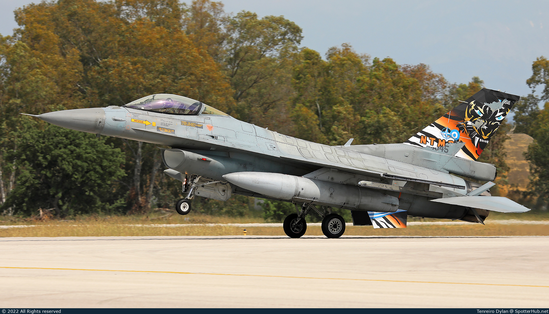 Photo of 1045 - General Dynamics F-16C Fighting Falcon operated by Hellenic Air Force
