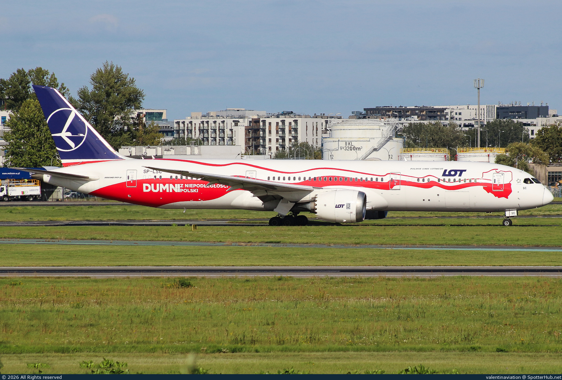 Photo of SP-LSC - Boeing 787-9 Dreamliner operated by LOT Polish Airlines