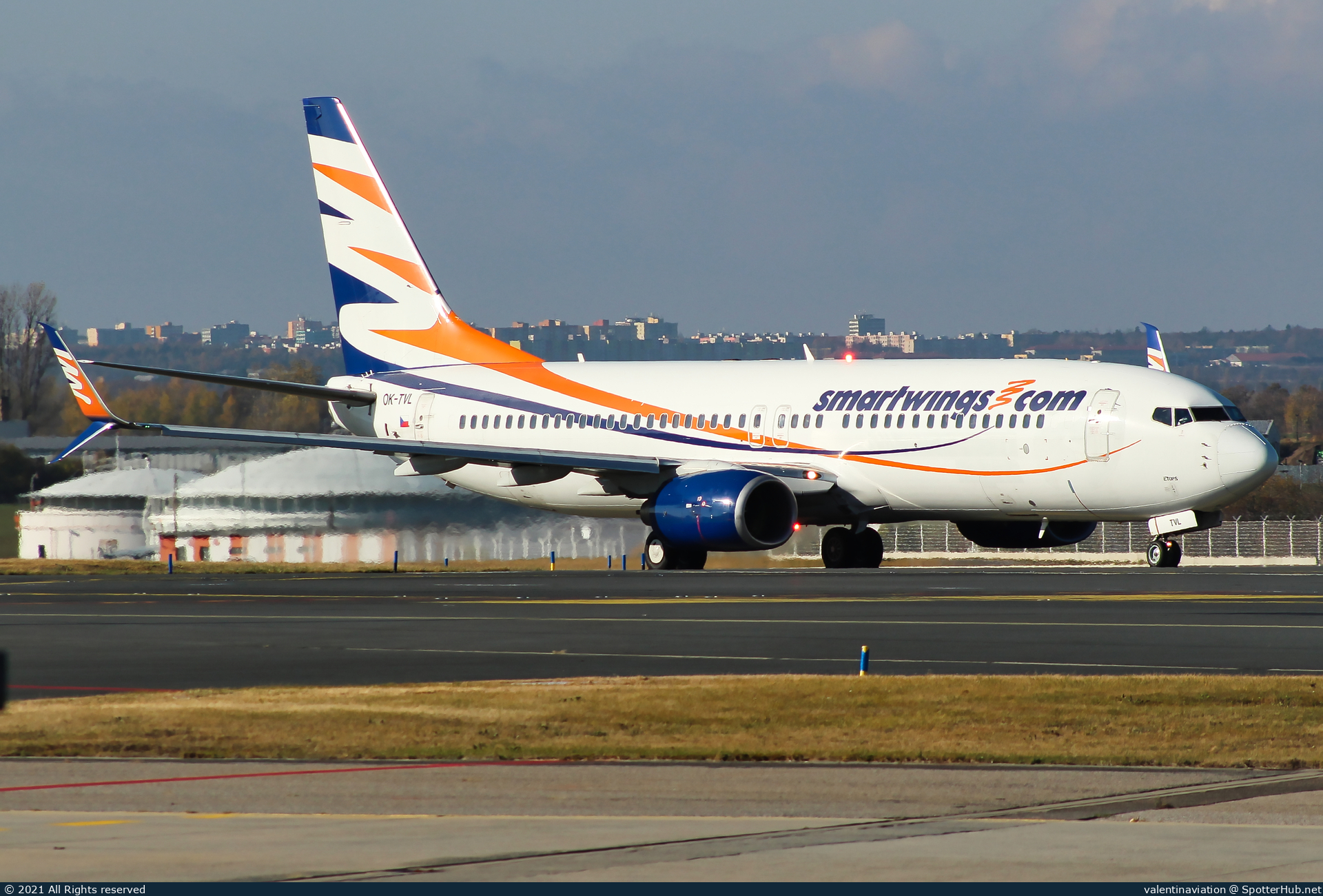 Photo of OK-TVL - Boeing 737-8FN operated by SmartWings