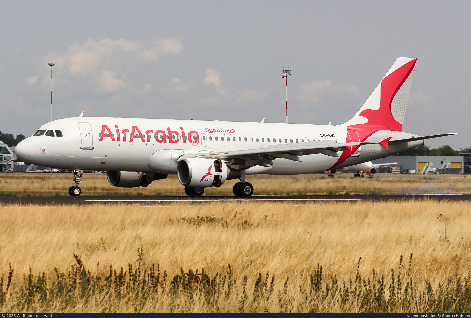 Photo of CN-NML - Airbus A320-214 operated by Air Arabia Maroc