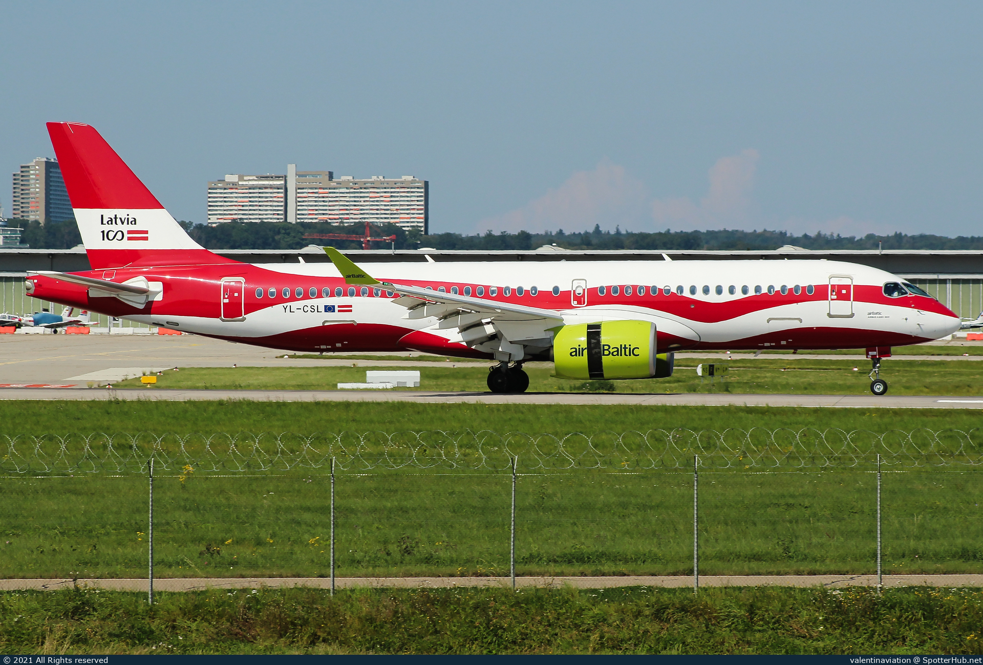 Photo of YL-CSL - Airbus A220-300 operated by airBaltic