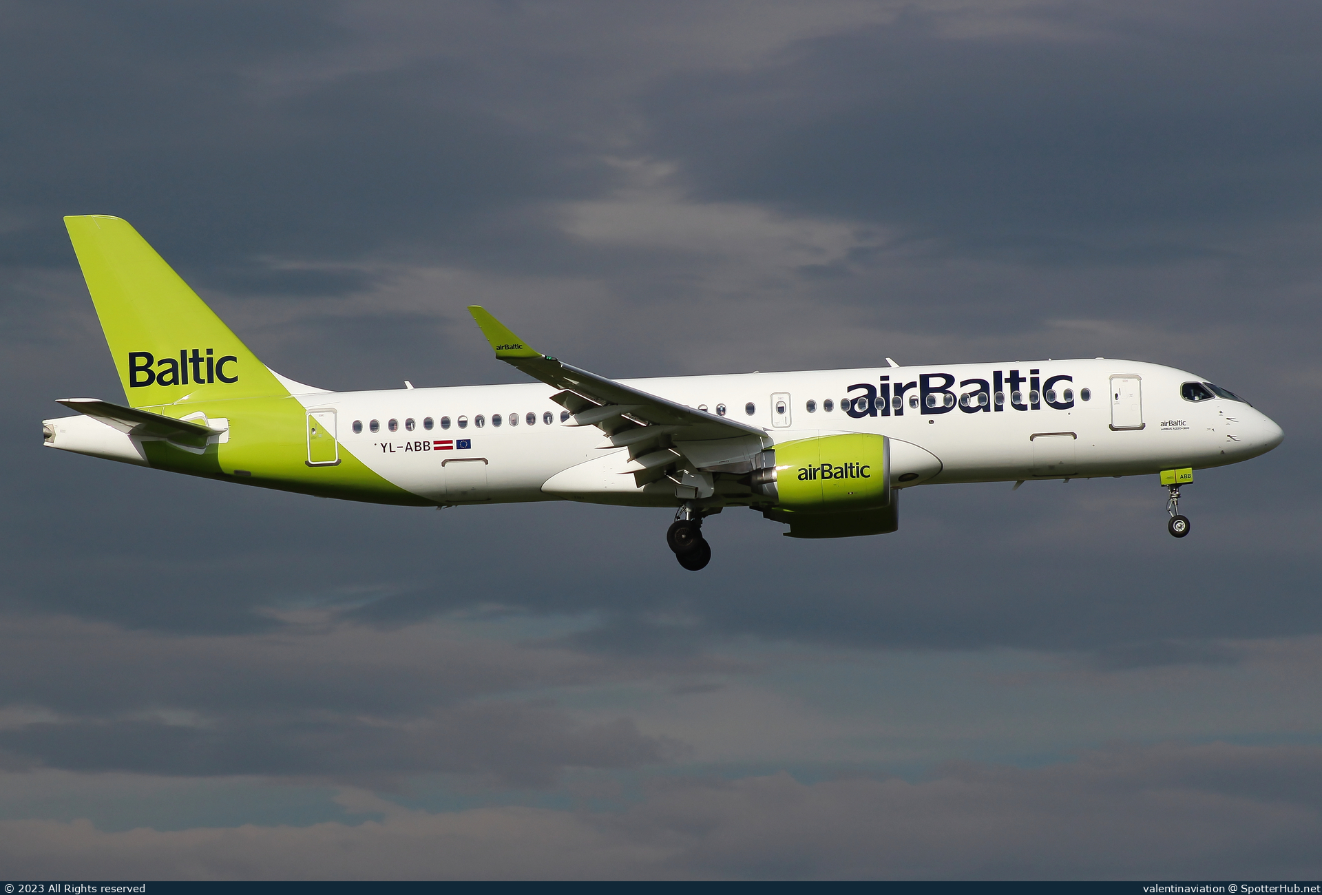 Photo of YL-ABB - Airbus A220-300 operated by airBaltic