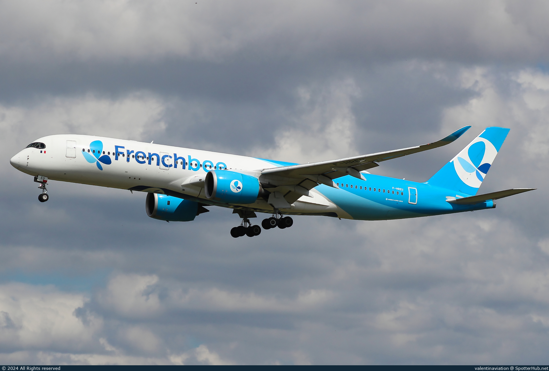 Photo of F-HREU - Airbus A350-941 operated by French Bee