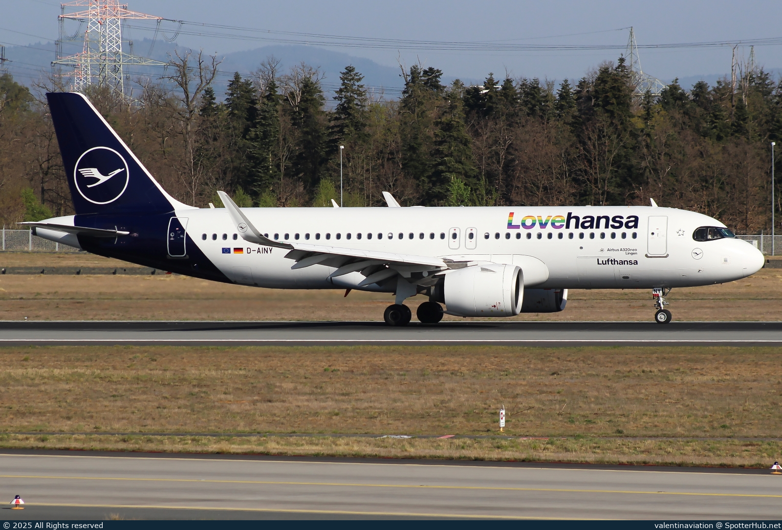 Photo of D-AINY - Airbus A320-271N operated by Lufthansa
