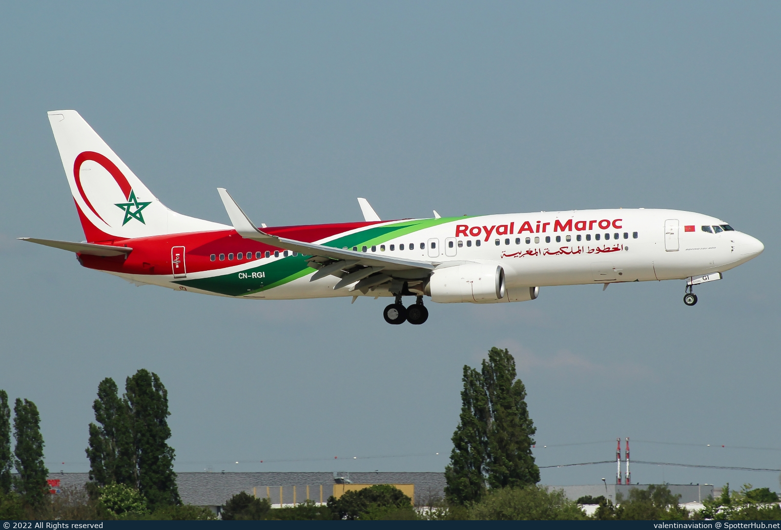 Photo of CN-RGI - Boeing 737-86N operated by Royal Air Maroc
