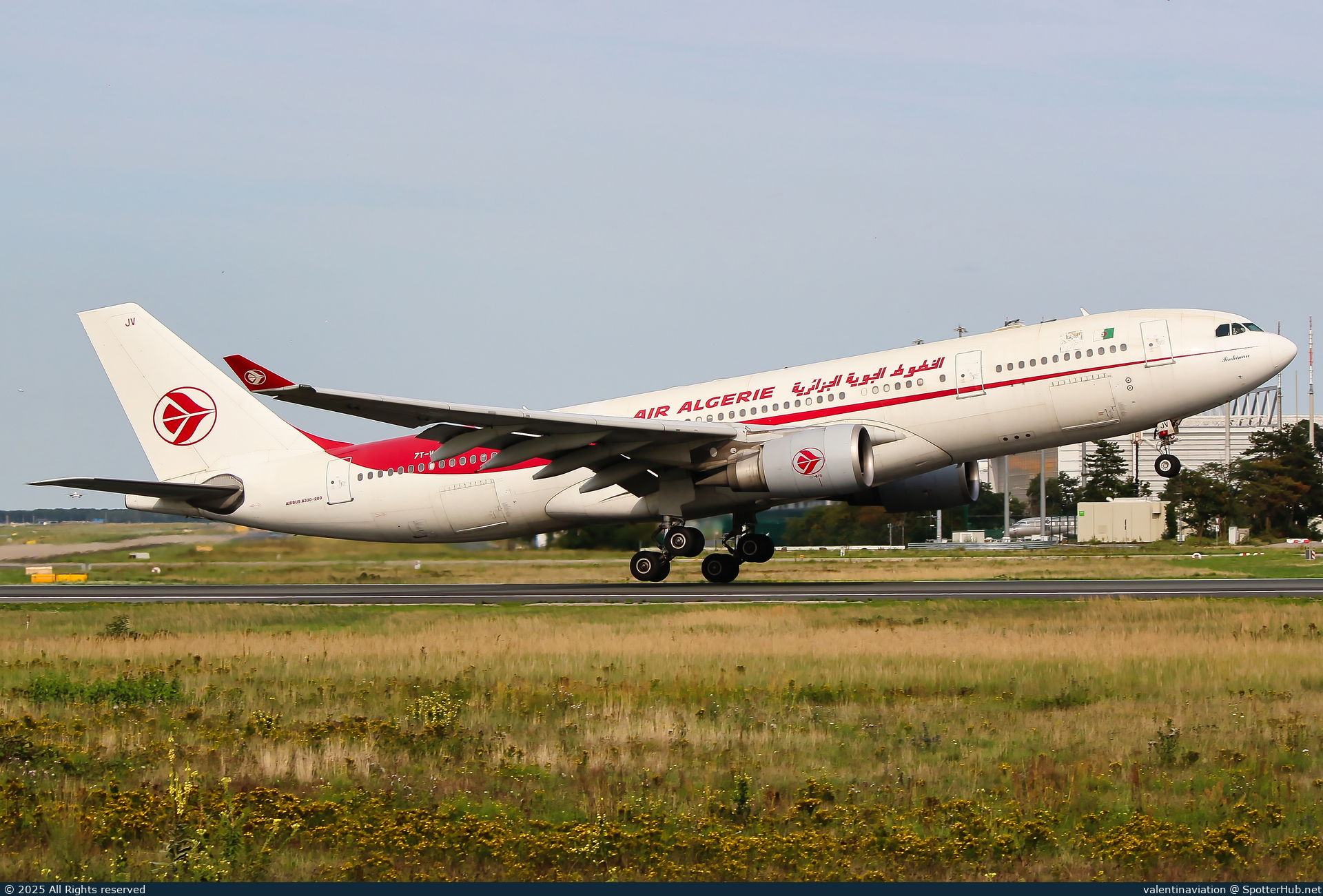 Photo of 7T-VJV - Airbus A330-202 operated by Air Algérie