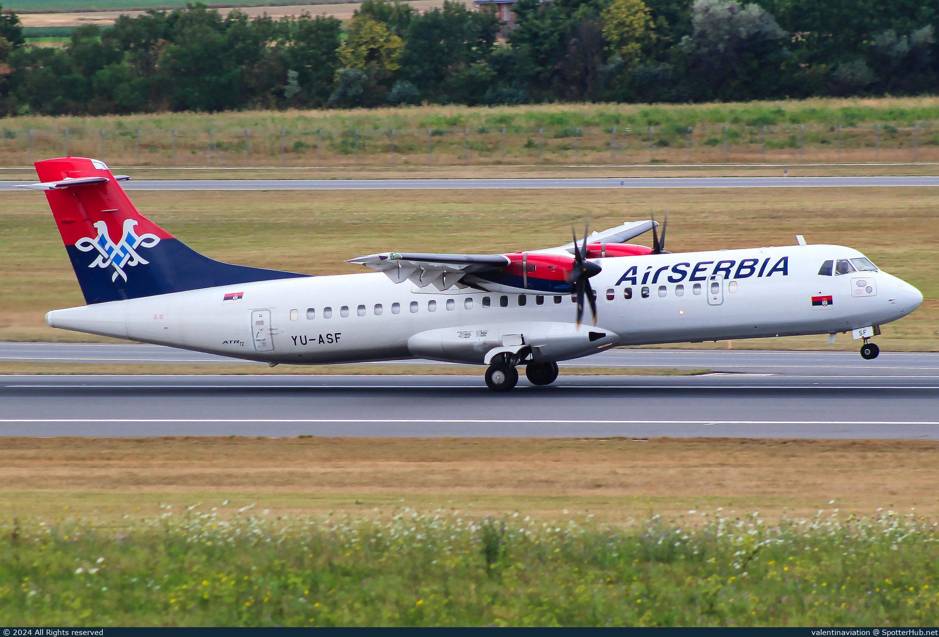 Photo of YU-ASF - ATR 72-600 operated by Air Serbia
