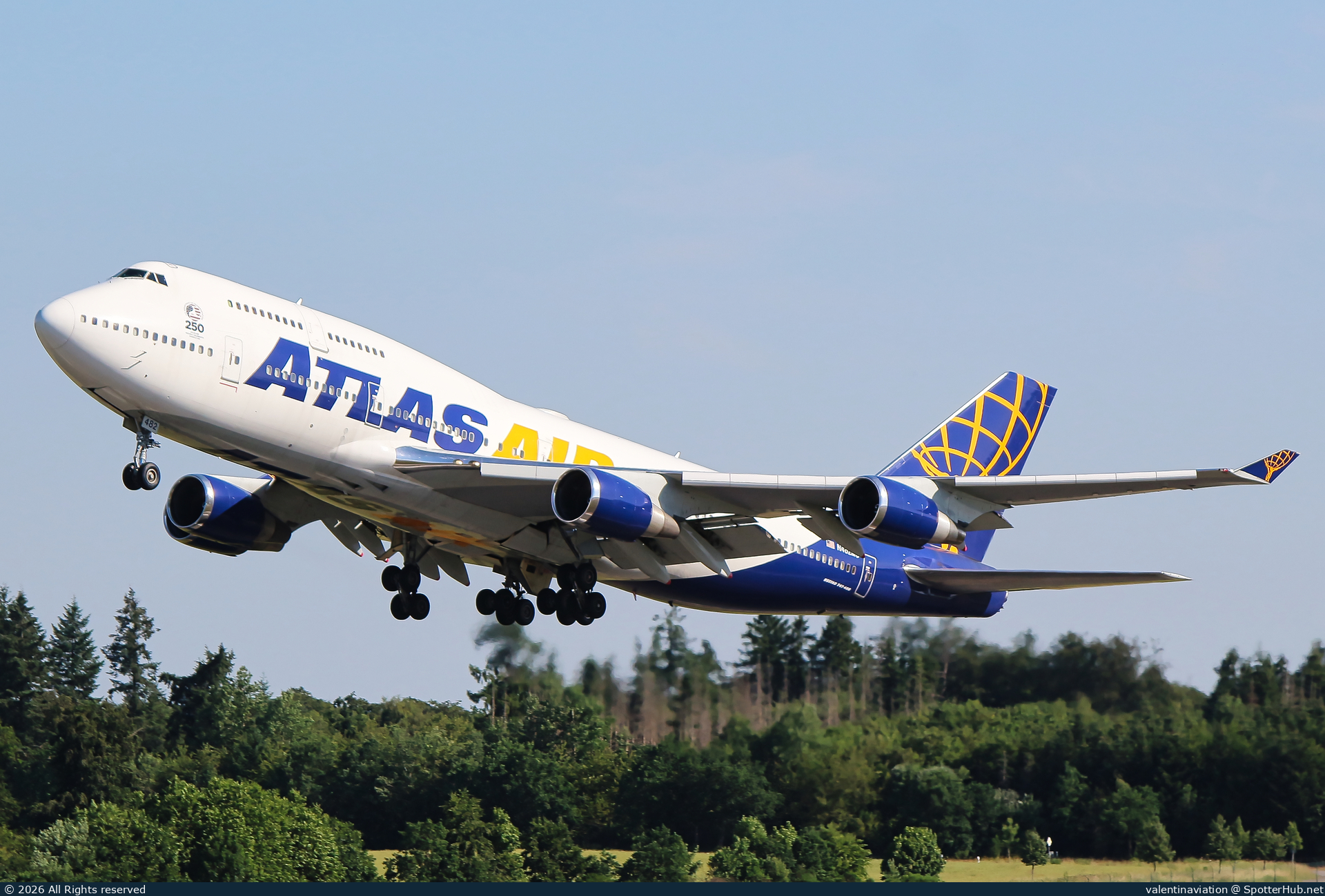 Photo of N482MC - Boeing 747-443 operated by Atlas Air