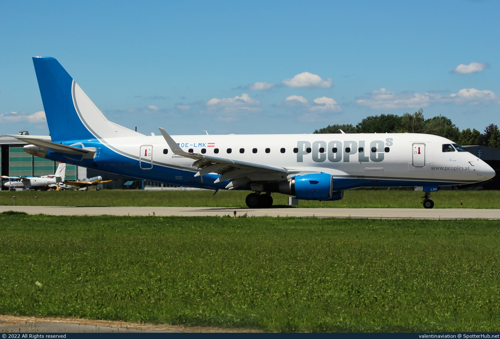 Photo of OE-LMK - Embraer ERJ-170STD operated by People's Viennaline