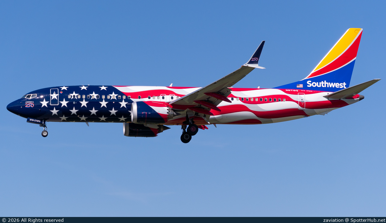 Photo of N8719Q - Boeing 737 MAX 8 operated by Southwest Airlines
