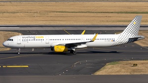 Photo of EC-MMH - Airbus A321-231 operated by Vueling