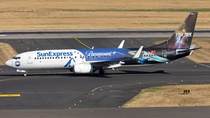 Photo of TC-SPO - Boeing 737-8MA operated by SunExpress