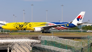 Photo of 9M-MTG - Airbus A330-323 operated by Malaysia Airlines