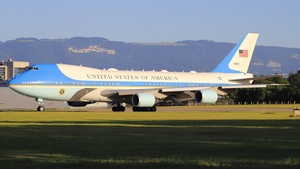 Photo of 92-9000 - Boeing VC-25A operated by US Air Force